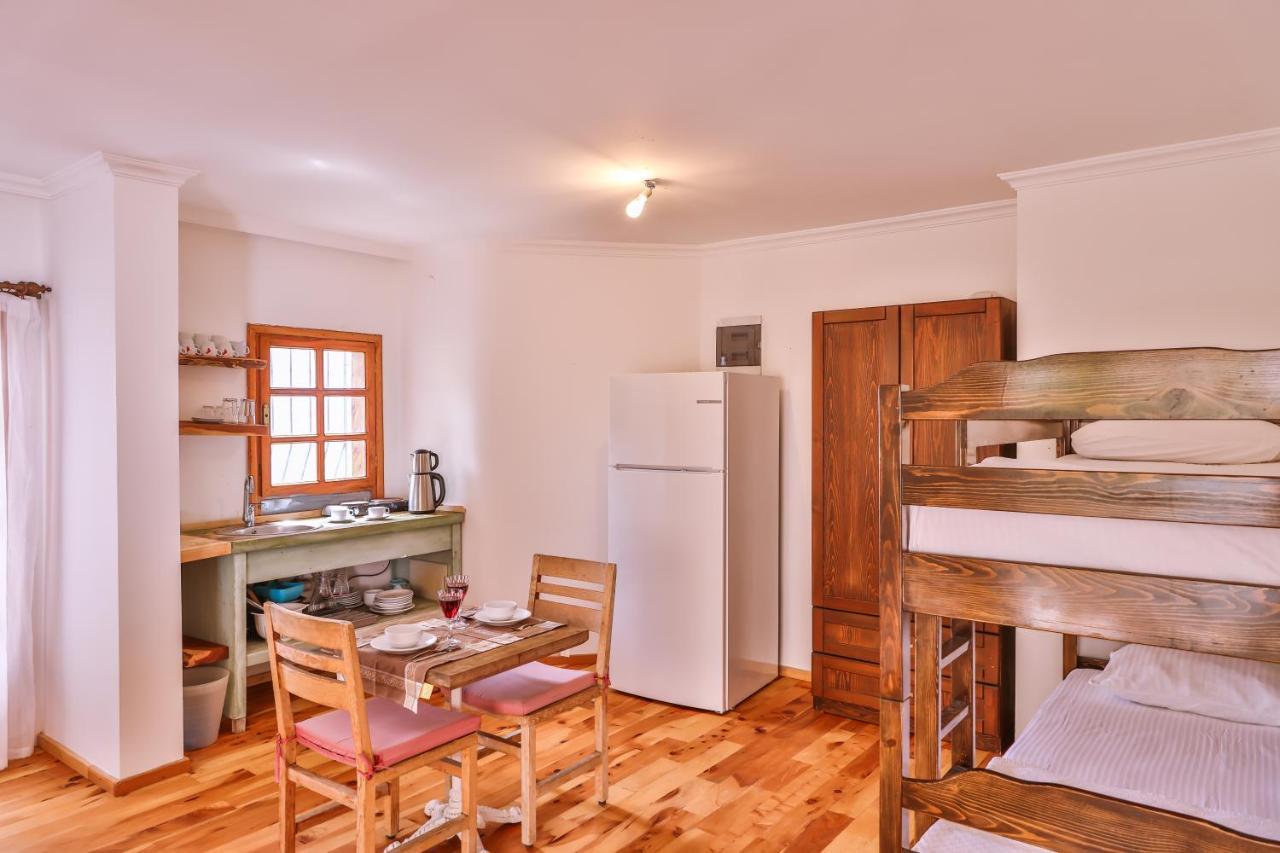 Kas Yoga House Aparthotel Екстериор снимка
